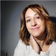 Profesora con experencia en clases para adultos y niños imparte clases de inglés para poyo escolar, conversación, etc.
